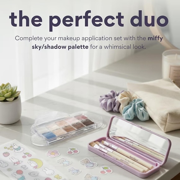 dearcloud Miffy Makeup Brush Set with Travel Case, Mirror (Endearing Bun) - Picture 4 of 5